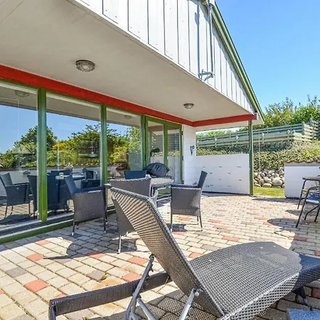 3 Bedroom Awesome In Feriehus *